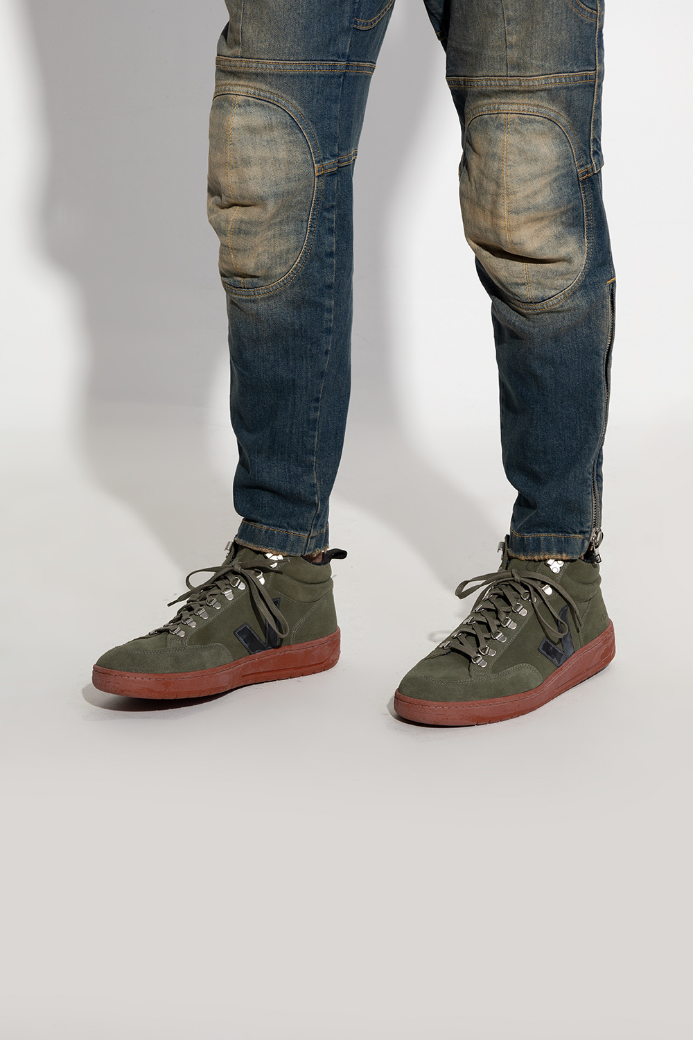 Veja roraima sneaker on sale boots